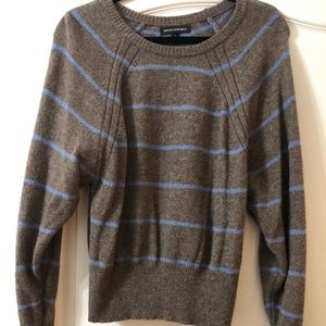 Banana Republic sweater Size Large